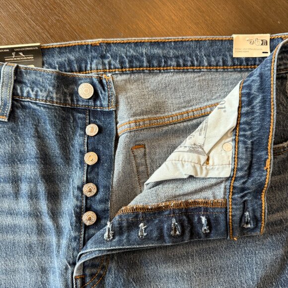 Levi's 501 Women's Jeans Size 34 x 32 High Rise Straight Leg - Picture 5 of 10